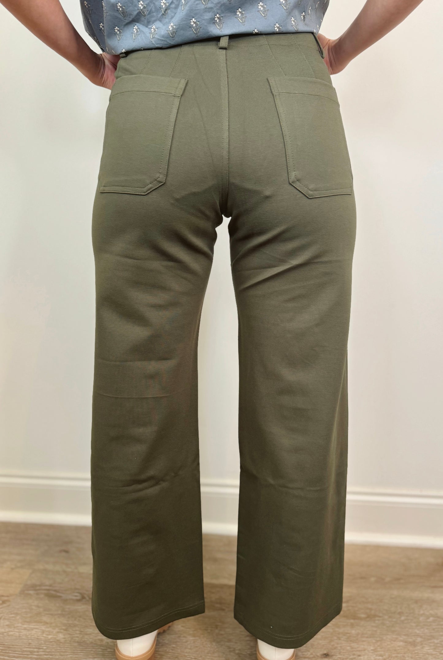 In the Office Cropped Pants
