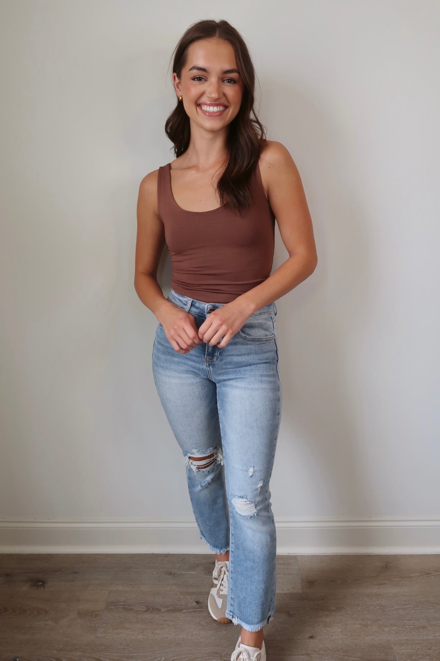 Easily Worn Buttery Basic Scoop Neck Tank