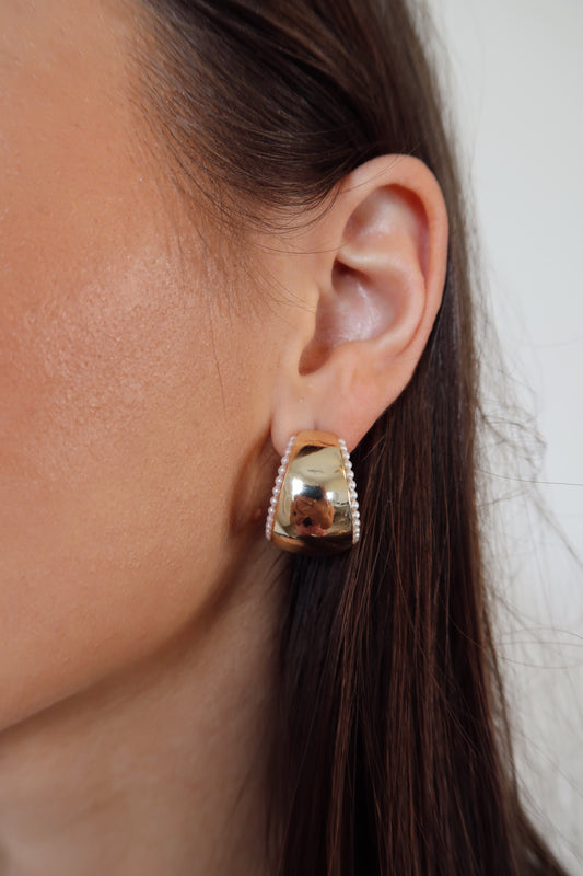 The Cleopatra Hoops