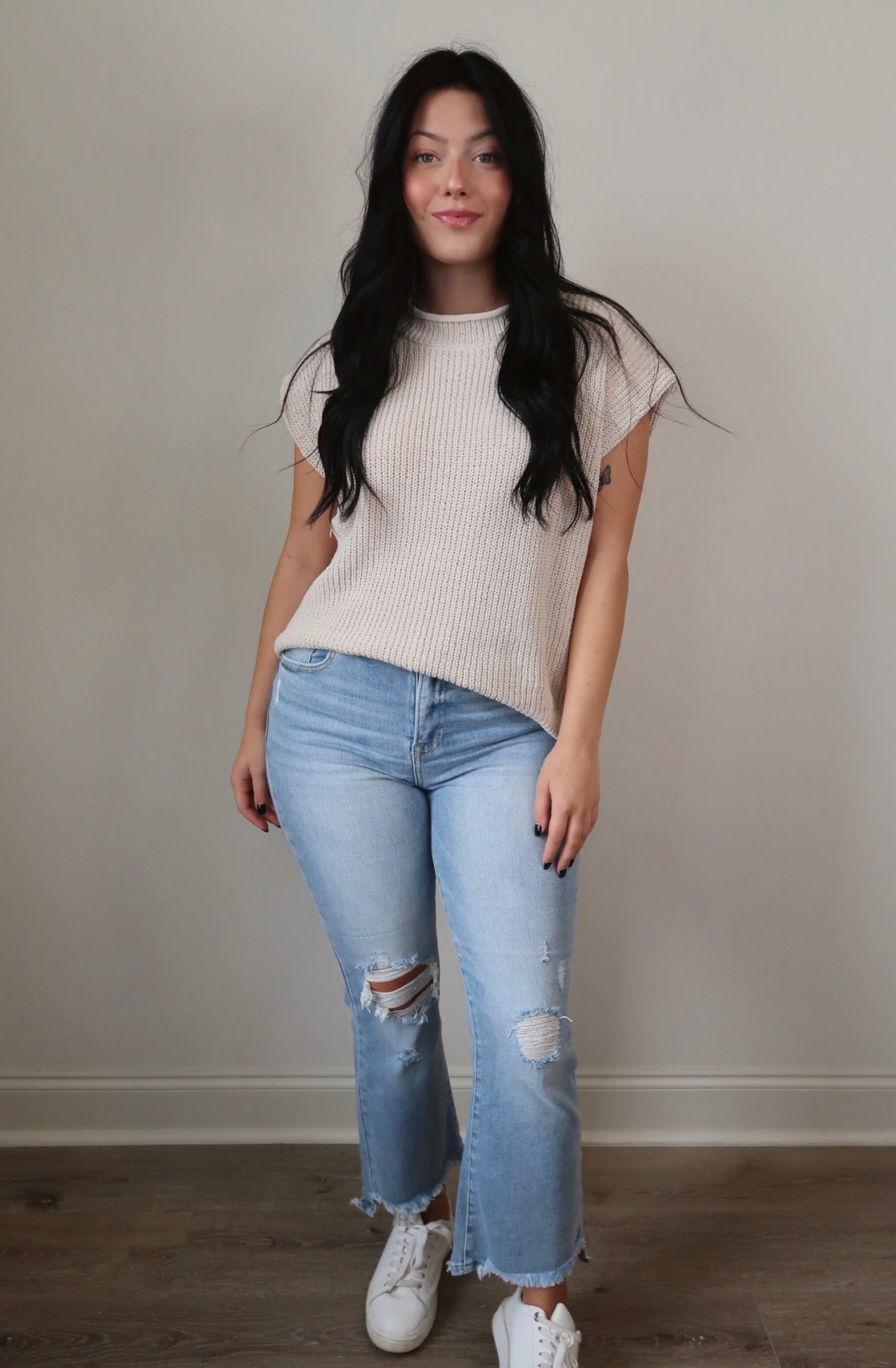 Fall Essential Sleeveless Sweater Top