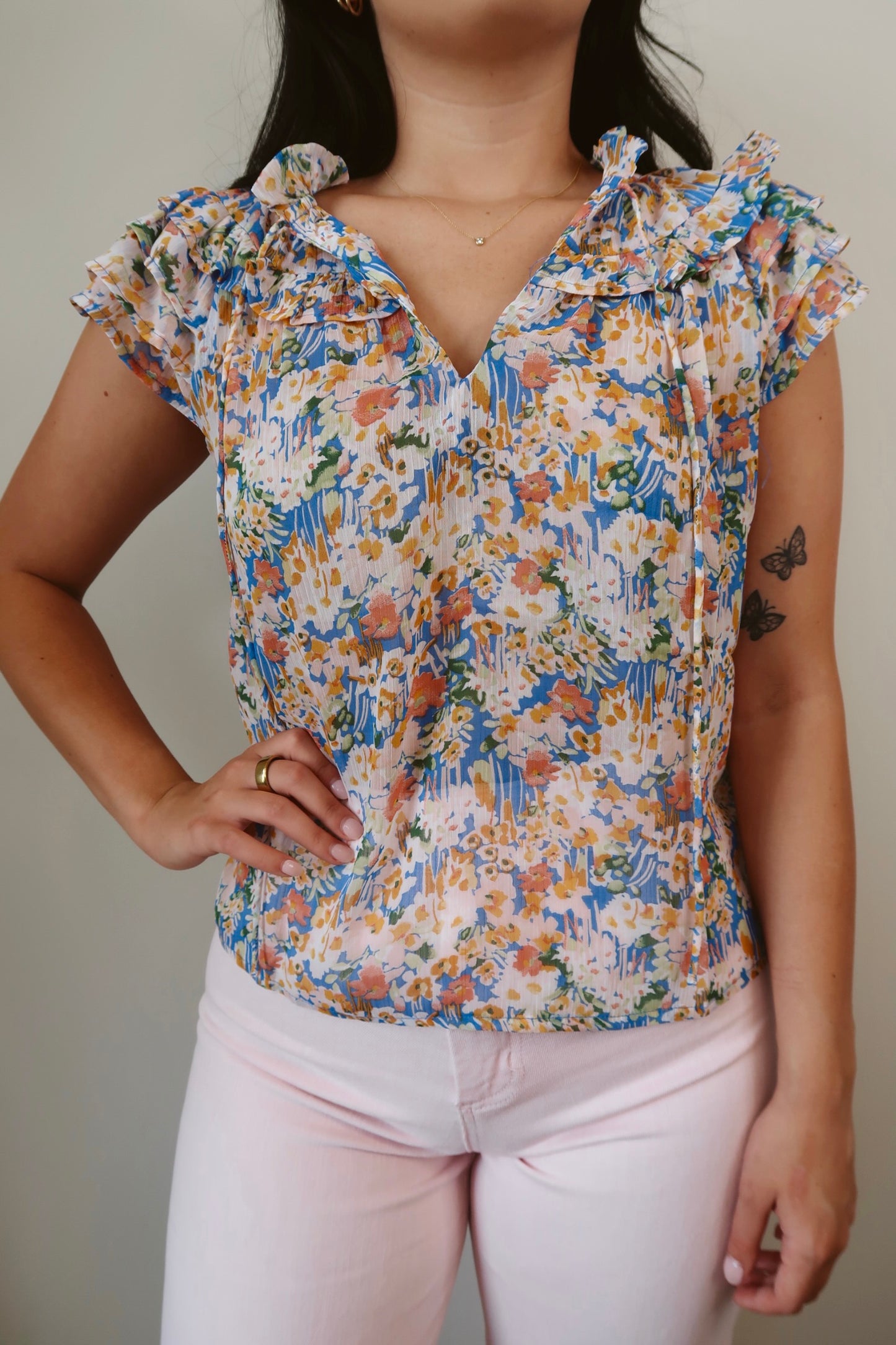 Feeling Floral Ruffle Detail Blouse